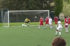 VIDEO: American kid fires in a serious banana kick