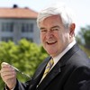 Gingrich joins race to contest 2012 US election