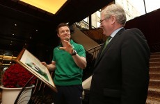 Tánaiste presents Brian O'Driscoll with framed picture of French heroics