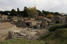 Part of ancient fresco stolen from Pompeii