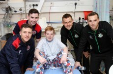 Football rivalry on hold as Rovers and Bohs players drop by Temple St Children's Hospital