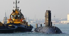 British nuclear sub joins search for MH370 as time is running out to find black box