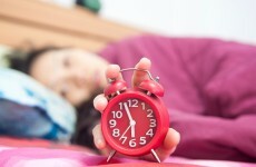 21 thoughts everyone has when getting up ridiculously early
