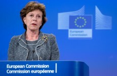 EP votes in favour of net neutrality laws and to end roaming charges