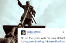 Game of Thrones fans are tweeting to topple this enormous Joffrey statue