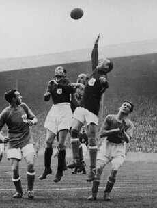 The first Irish goalkeeper to win the FA Cup, his friendship with Seán Lemass and IRA past