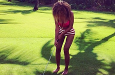 Did Beyoncé Photoshop her own thighs? It's The Dredge