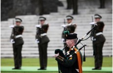 €1.73m: The Defence Forces bill for Obama and Queen visits