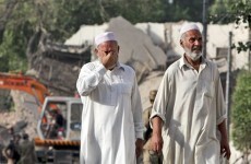 Suicide bomb kills five at Pakistani police building