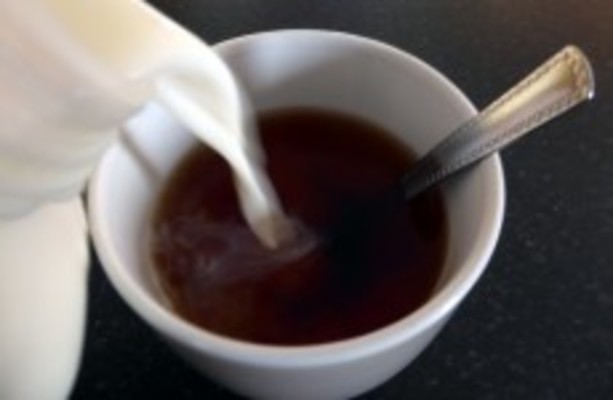 9 Mistakes That are Ruining Your Cup of Tea — Eat This Not That