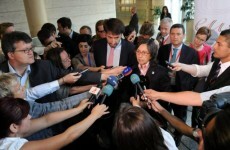 Spain considers action against Germany over cucumber scare