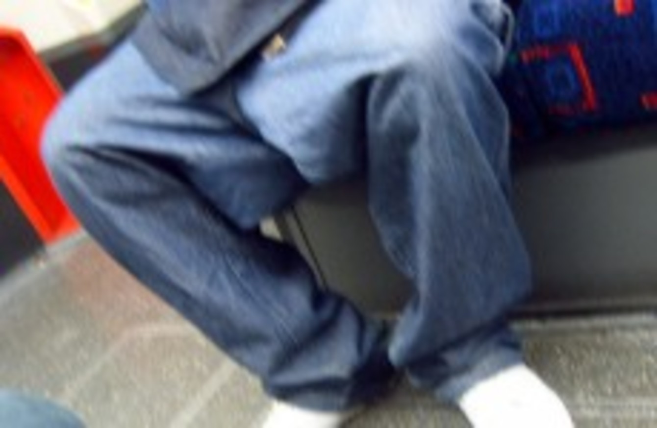 Pull 'em up or another ride" - Texas town bans baggy jeans on bus