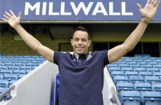Ireland number one David Forde has signed a new contract to stay at Millwall