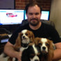 This man gets paid €33 an hour to run social media for three dogs
