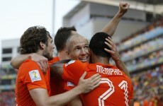 Robben inspires victory against Chile as Dutch claim top spot