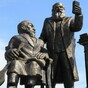 'Selfie statue' removed in Kazakhstan... because people couldn't stop laughing