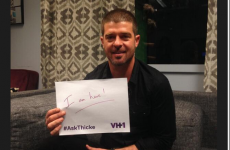 Robin Thicke 'tackles' those brutal #AskThicke questions on Twitter