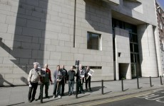 Strike action at National Gallery called off