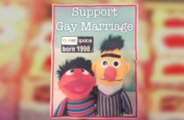 Bert And Ernie Gay Porn - Bakery refuses to make Sesame Street 'Support Gay Marriage' cake