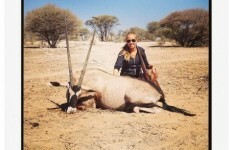 L'Oreal drops World Cup model after controversy over hunting photos