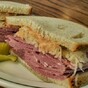 Lunchtime Fix: 5 things you need to know