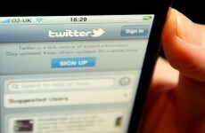 This passenger is live tweeting a bomb scare on a plane