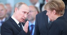 Merkel demands explanation from Putin after reports of new Russian incursions in Ukraine