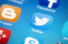 Is Twitter moving to a Facebook-style feed?