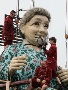 PICS: Here's what the 25ft Grandma Giant has been doing in Limerick