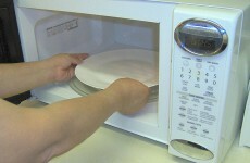 The Burning Question*: Should you heat up plates before dinner?