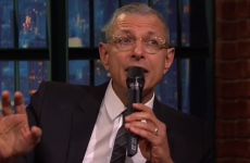 Jeff Goldblum sings the Jurassic Park theme tune