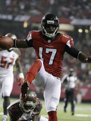 Ryan, Jones, Hester lead Falcons to 56-14 win over Buccaneers – Orange  County Register