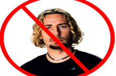 A man has started a Kickstarter campaign to help keep Nickelback out of London