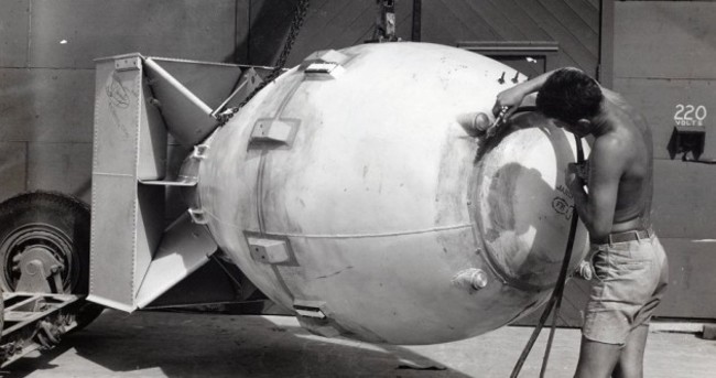 These declassified photos show the final preparations of the nuclear bombs used on Hiroshima And Nagasaki