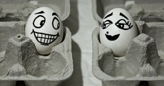 Weird Wide Web: Freezing eggs, Pac-Man stamps and Apple's latest announcement