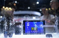 Here's how you should rescue a soaking wet smartphone*