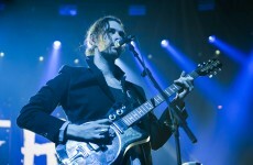 Hozier hung out with Paul Rudd and Seth Rogen after Saturday Night Live, no biggy