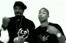Snoop Dogg's Drop It Like It's Hot video without the music is a deeply awkward affair