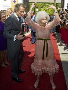Spain bids farewell to the eccentric, flamenco-dancing Duchess of Alba (88)