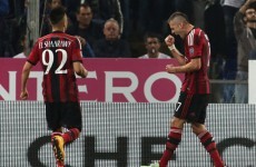 Enjoy this breathtakingly gorgeous side-foot from tonight's Milan derby