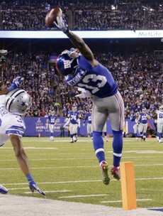 This one-handed catch by Odell Beckham Jr is absolutely ridiculous
