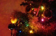 8 horrors that will definitely happen while putting up the decorations