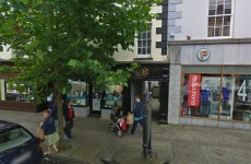 Armed robbers raid Tipperary jewellers