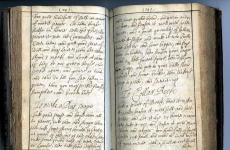 Boiled pike and Queen Elizabeth's cure for a cold: A rare cookery book from the 1680s