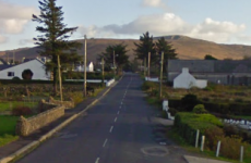 Man killed as car crashes into pole in Donegal