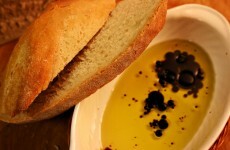 8 essential kitchen ingredients for amateur cooks