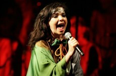 Sitdown Sunday: First dates, Bjork's heartbreak, and men's rights