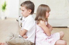 The youngest sibling is the funniest, new study reveals