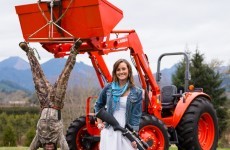 This couple's intense hunting-themed engagement photo is going massively viral