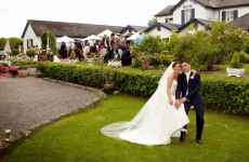Attention lovebirds: RTÉ wants to pay for your wedding